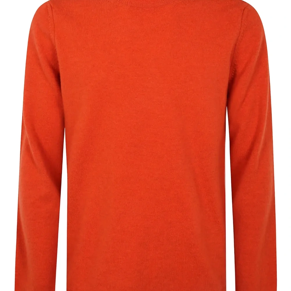 Шерстяной свитер с круглым вырезом