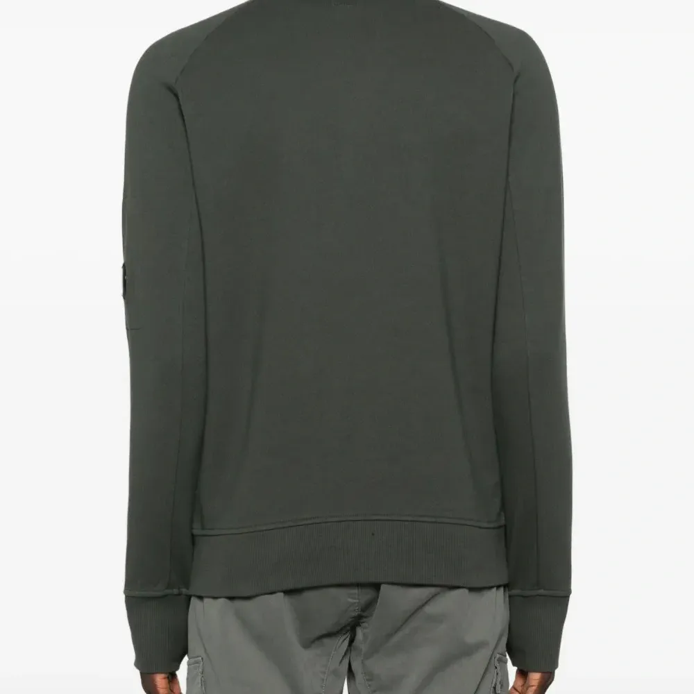 Толстовка с воротником на молнии