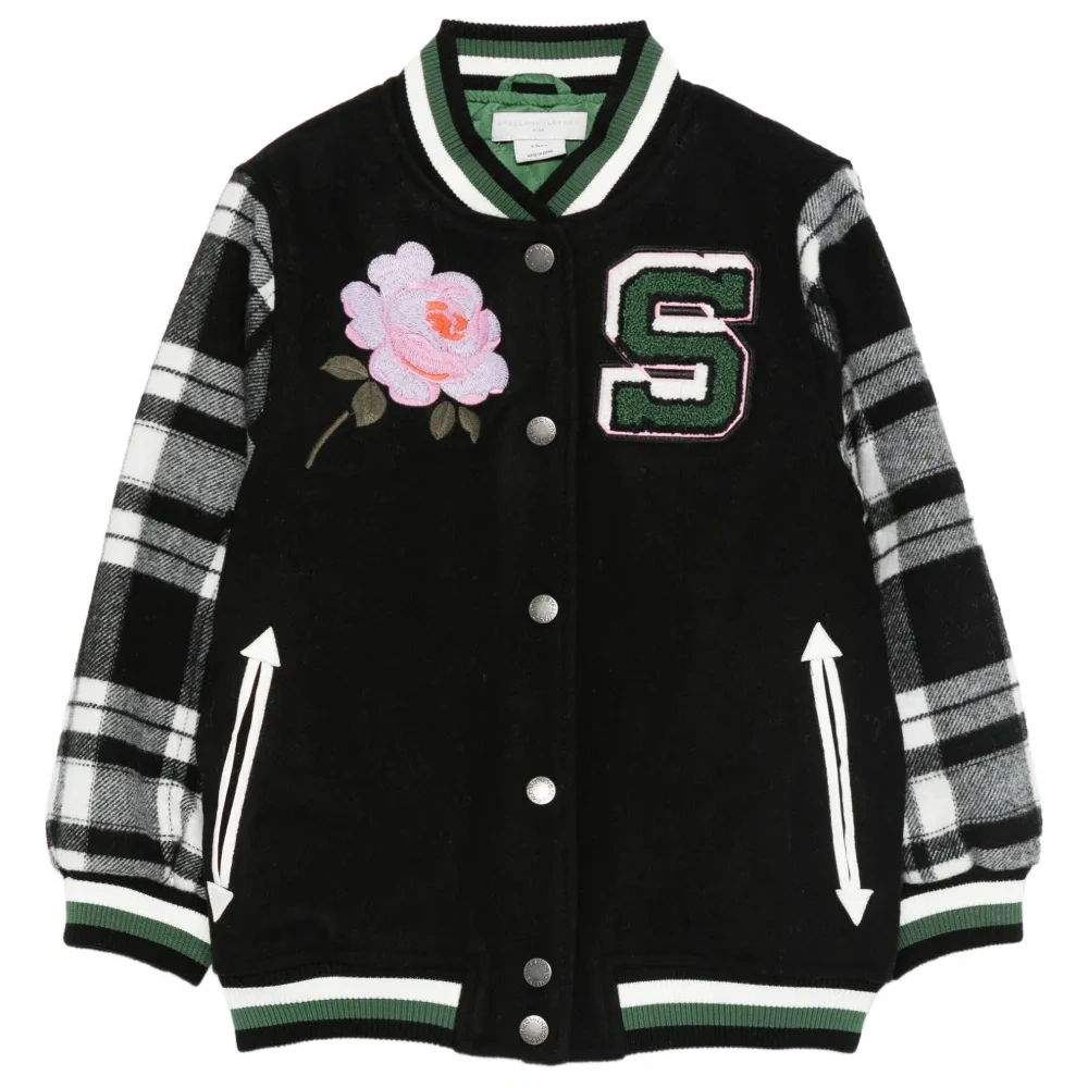 Бомбер с вышивкой