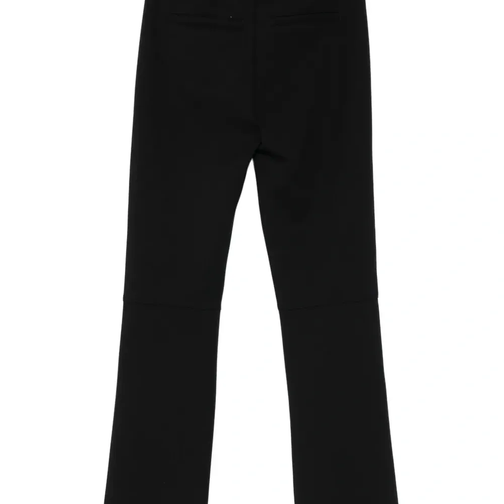 Расклешённые брюки