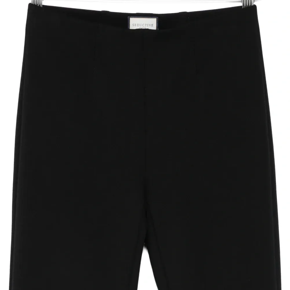 Расклешённые брюки