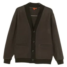 Кардиган с V-образным вырезом на пуговицах