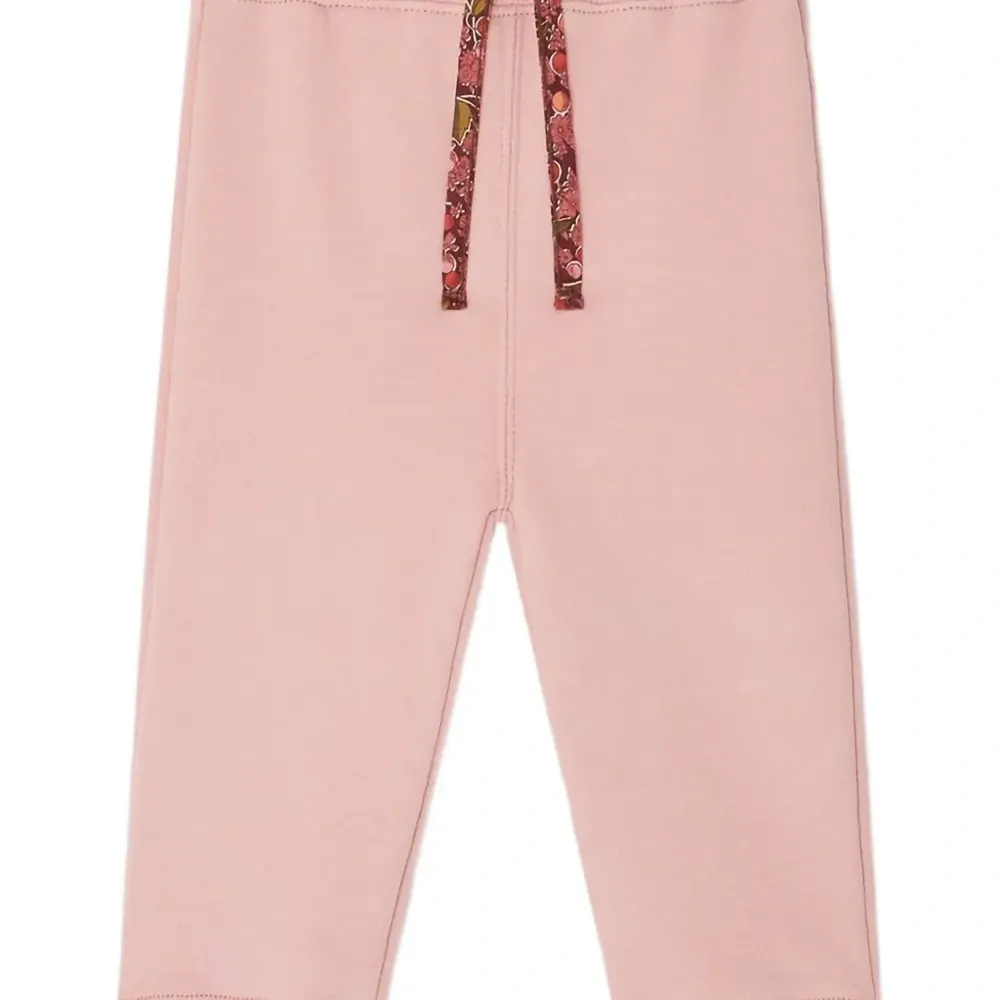 Брюки с нашивкой