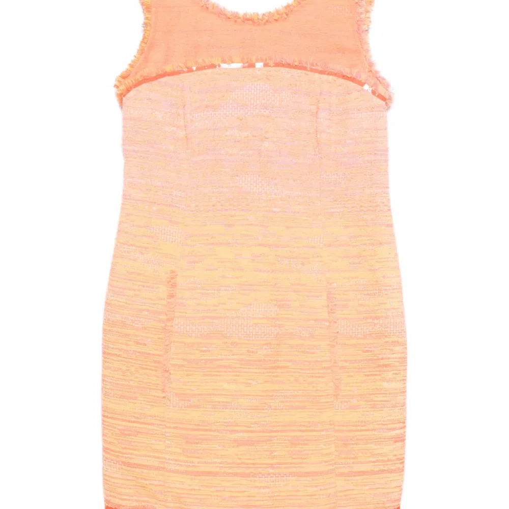 Платье с пайетками и бахромой