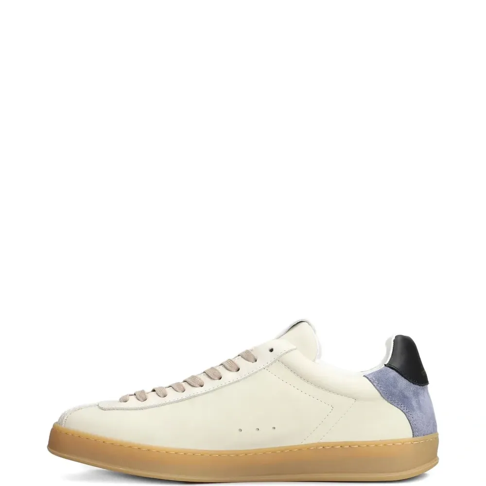 Кроссовки со вставками