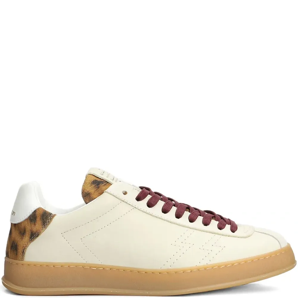 Кеды с леопардовым принтом