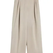 Широкие брюки со складками