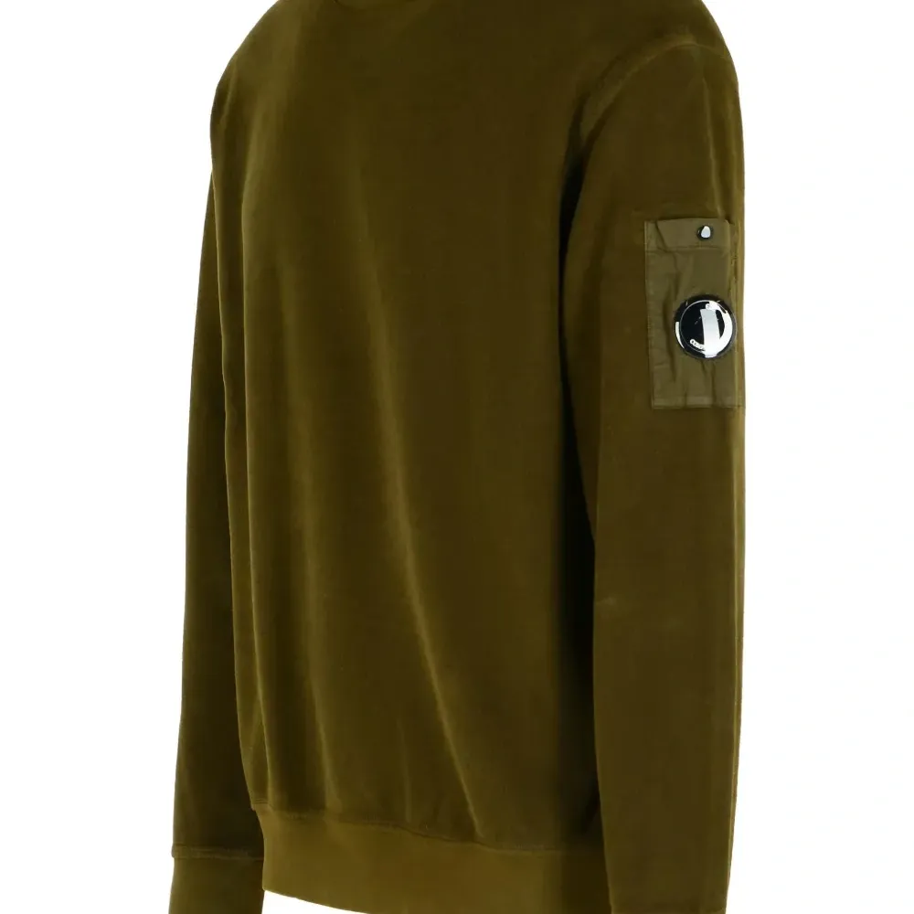 Толстовка с накладным карманом