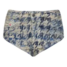 Джинсовые шорты с бахромой