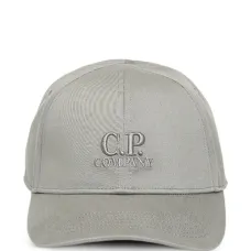 Бейсболка с логотипом