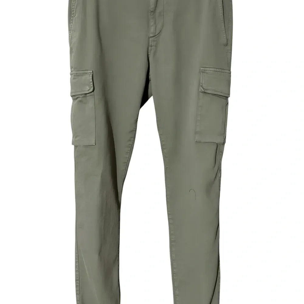 Брюки карго на пуговицах Брюки карго на пуговицах