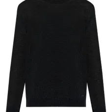 Свитер с круглым вырезом