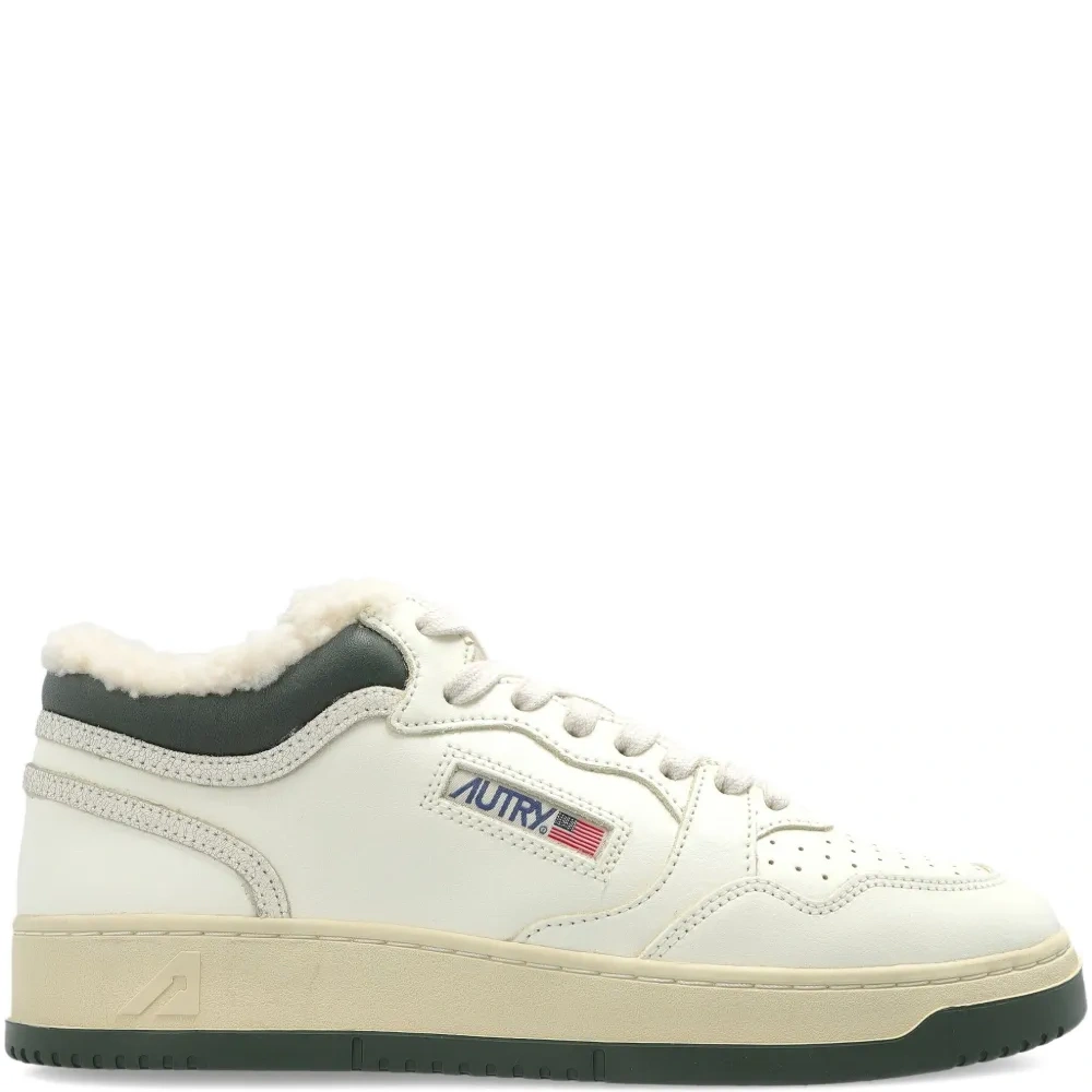 Кеды с подкладкой из овчины