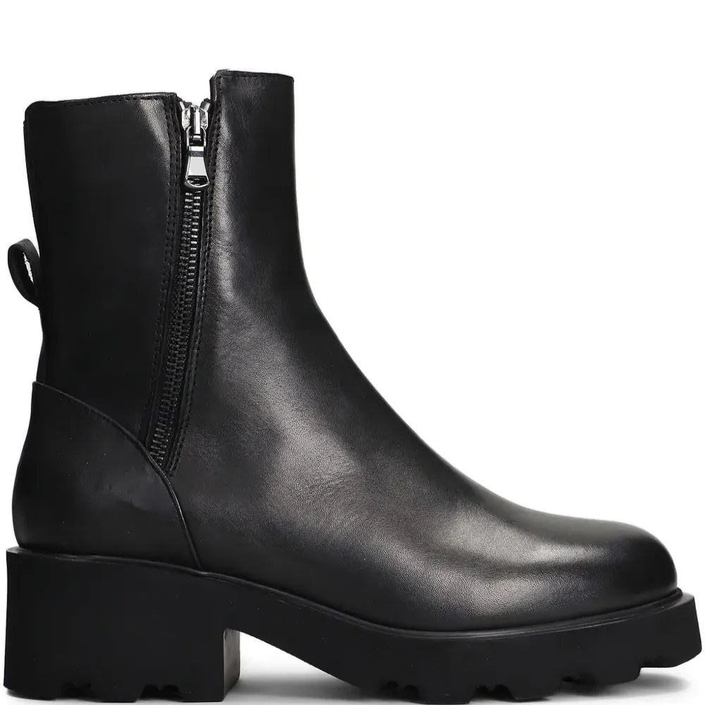 Ботинки на молнии