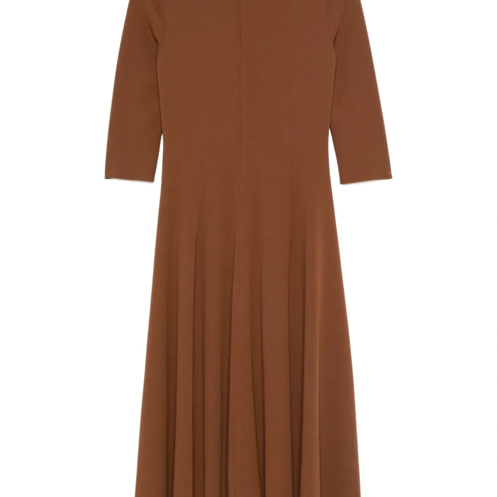 Платье Asia с расклёшенным кроем и рукавами три четверти