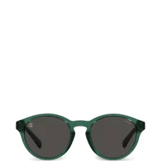 Солнцезащитные очки в круглой оправе