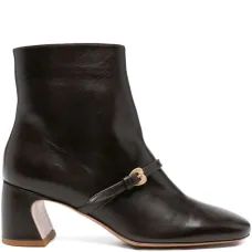 Ботинки с пряжками