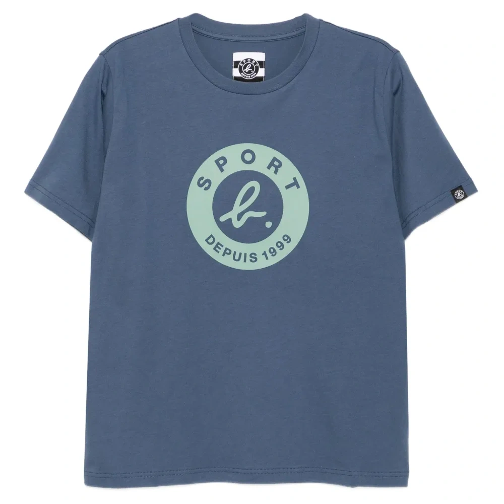 Футболка с логотипом