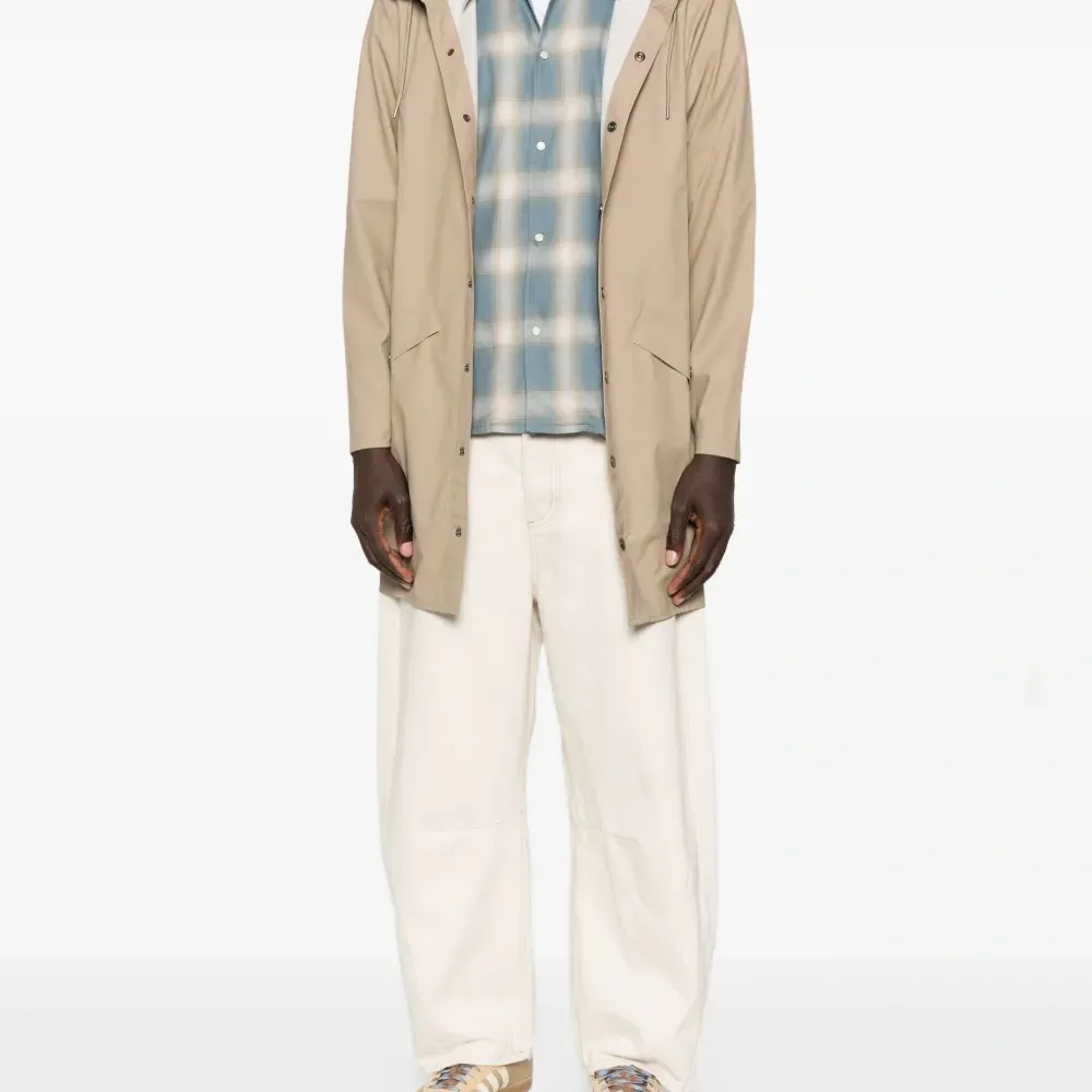 Парка с капюшоном Парка с капюшоном