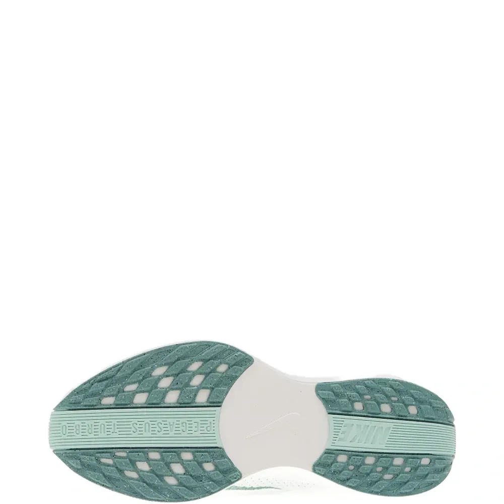 Кроссовки Pegasus Plus