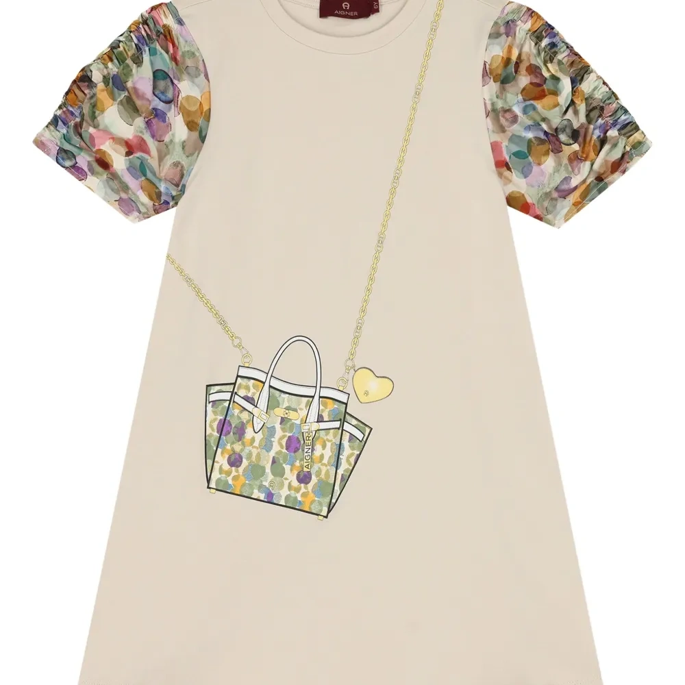 Платье с короткими рукавами и принтом