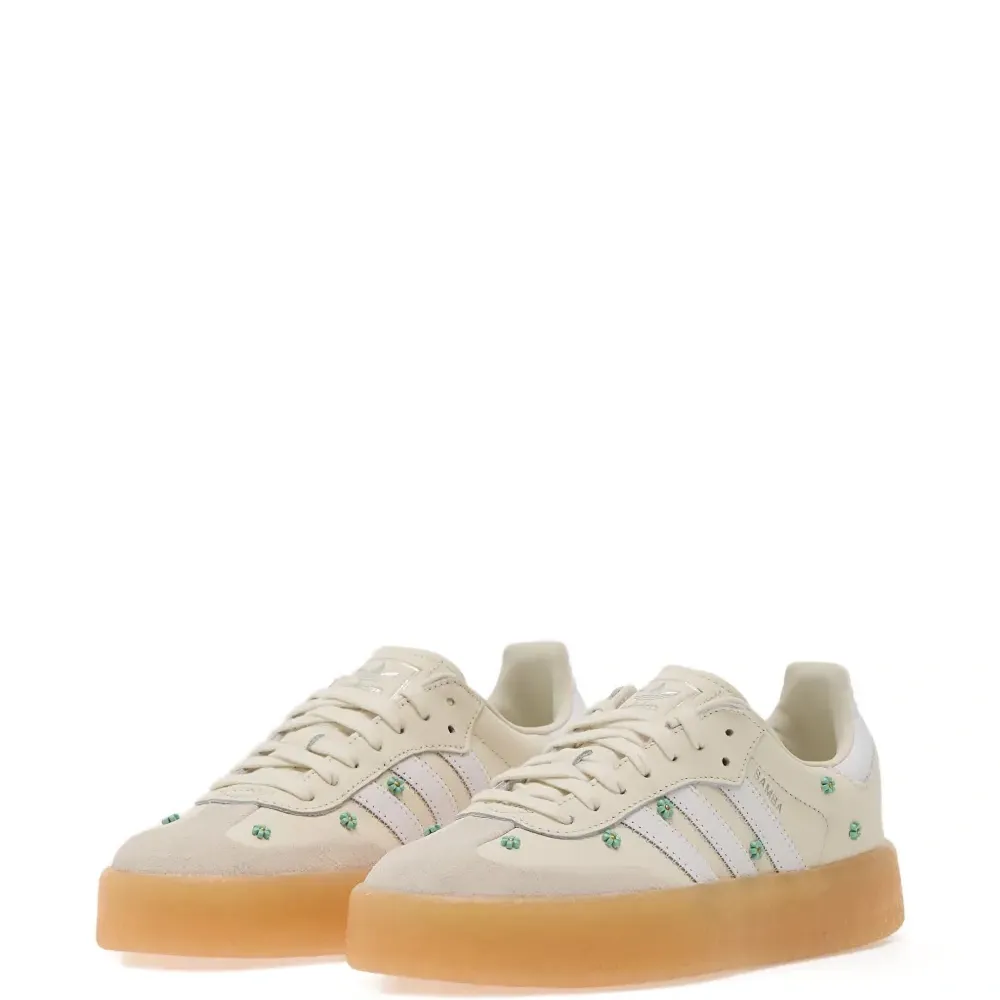 Кроссовки Sambae с цветочным декором