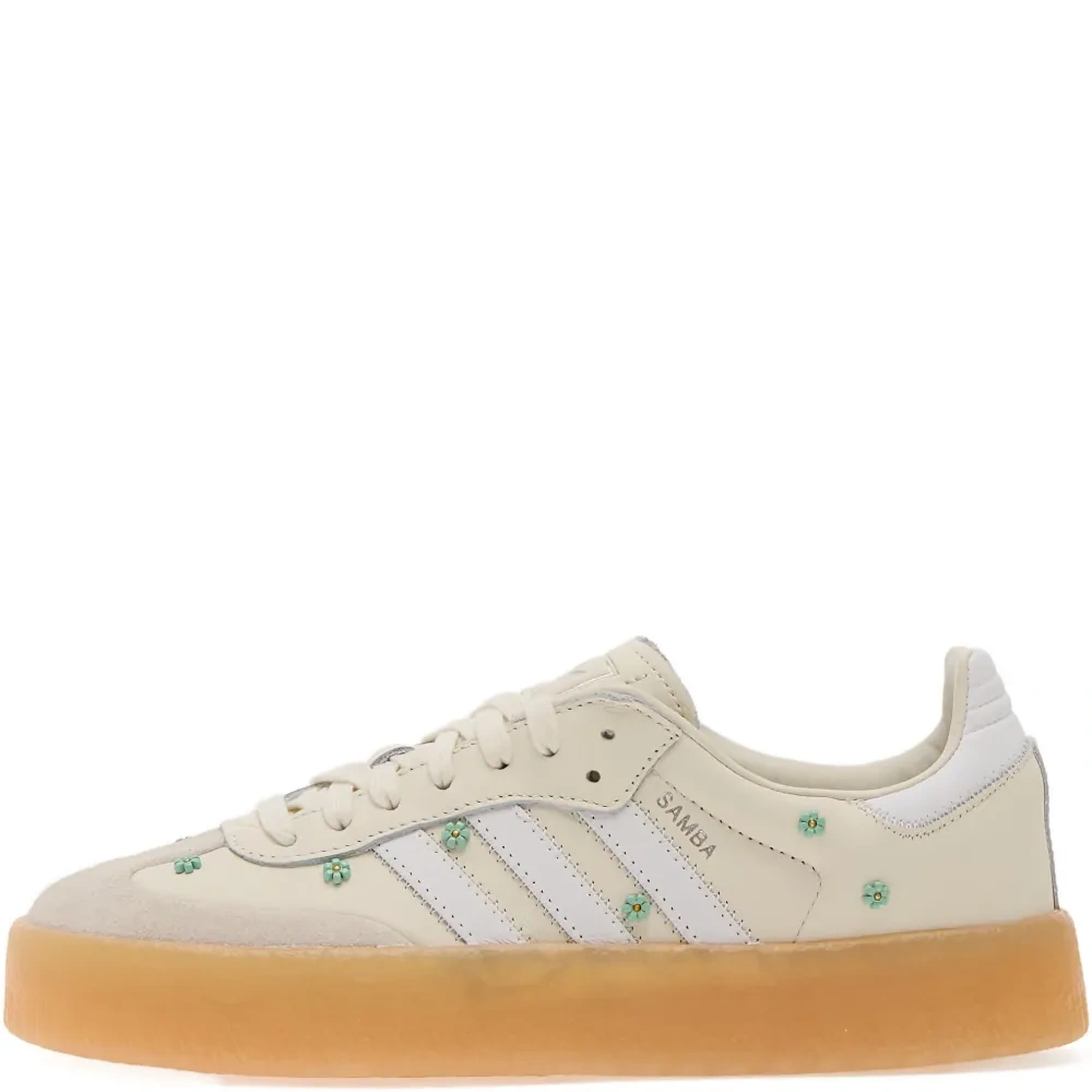 Кроссовки Sambae с цветочным декором