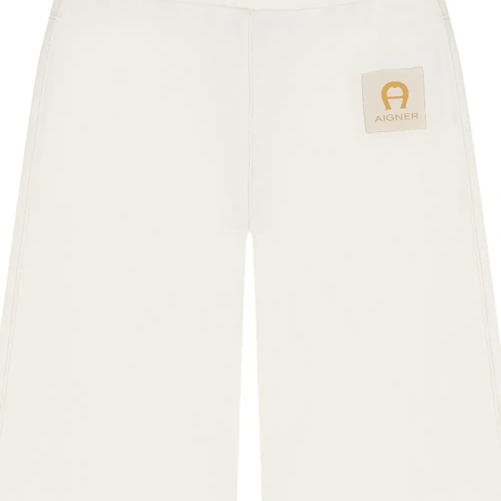 Брюки с нашивкой-логотипом