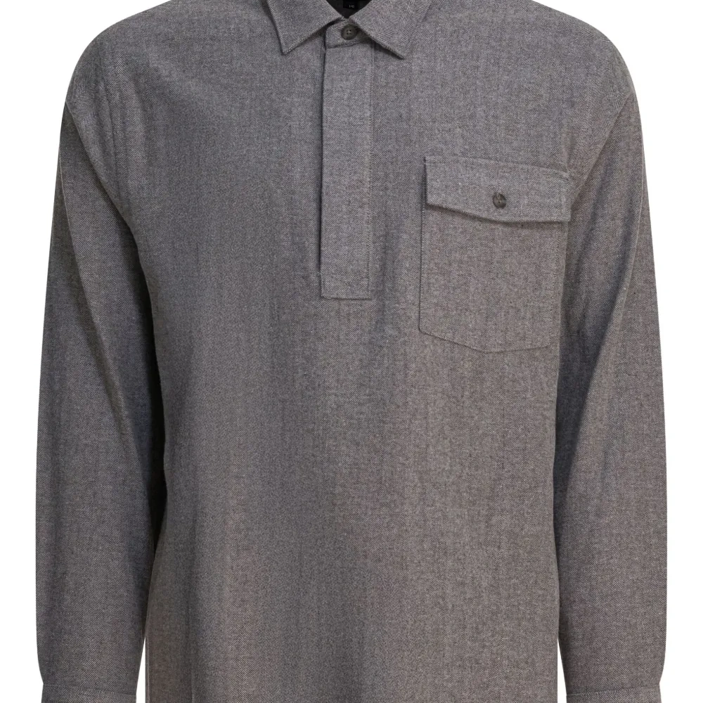 Поло со вставным карманом и елочным узором