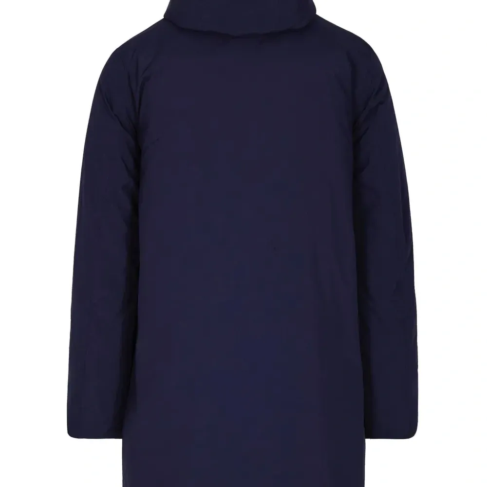 Пальто с капюшоном и длинными рукавами