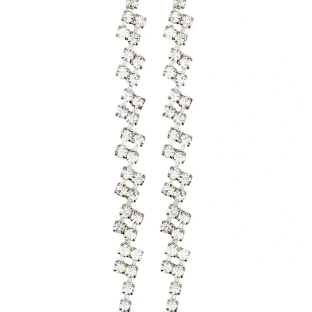 Серьги-подвески с кристаллами Серьги-подвески с кристаллами