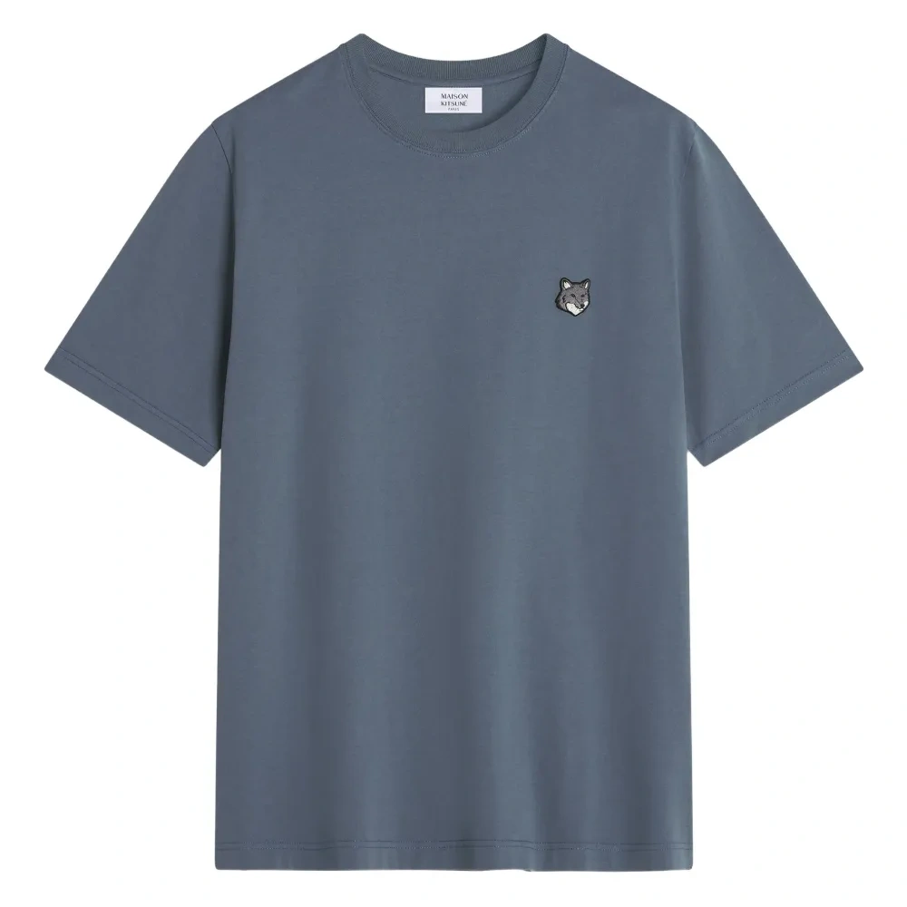 Футболка с нашивкой