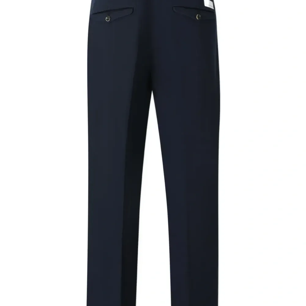 Брюки на пуговицах Брюки на пуговицах