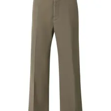 Брюки на пуговицах