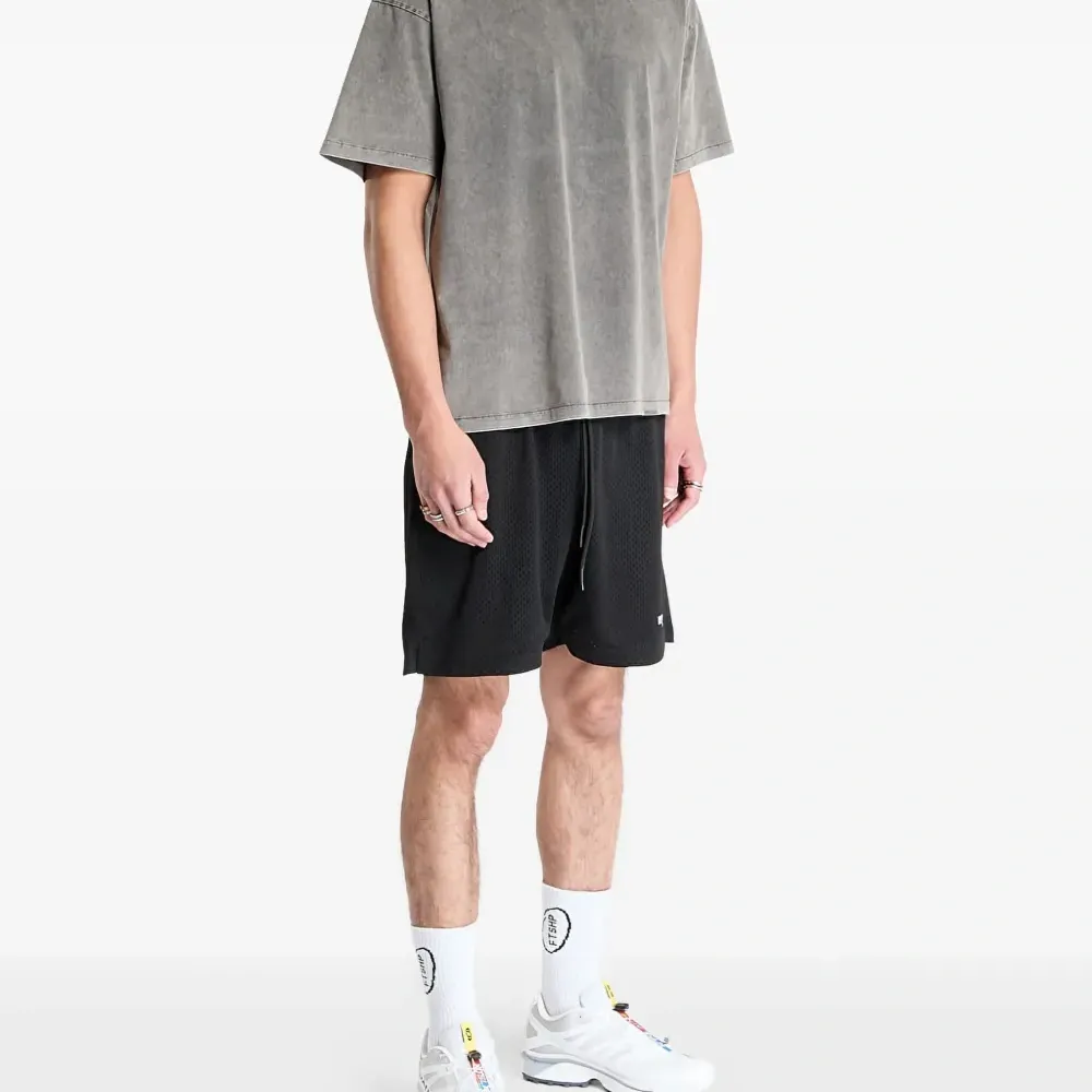 Футболка с выбеленным эффектом