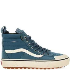 Непромокаемые высокие кроссовки