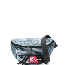 Сумка на пояс Diesel с принтом под деним