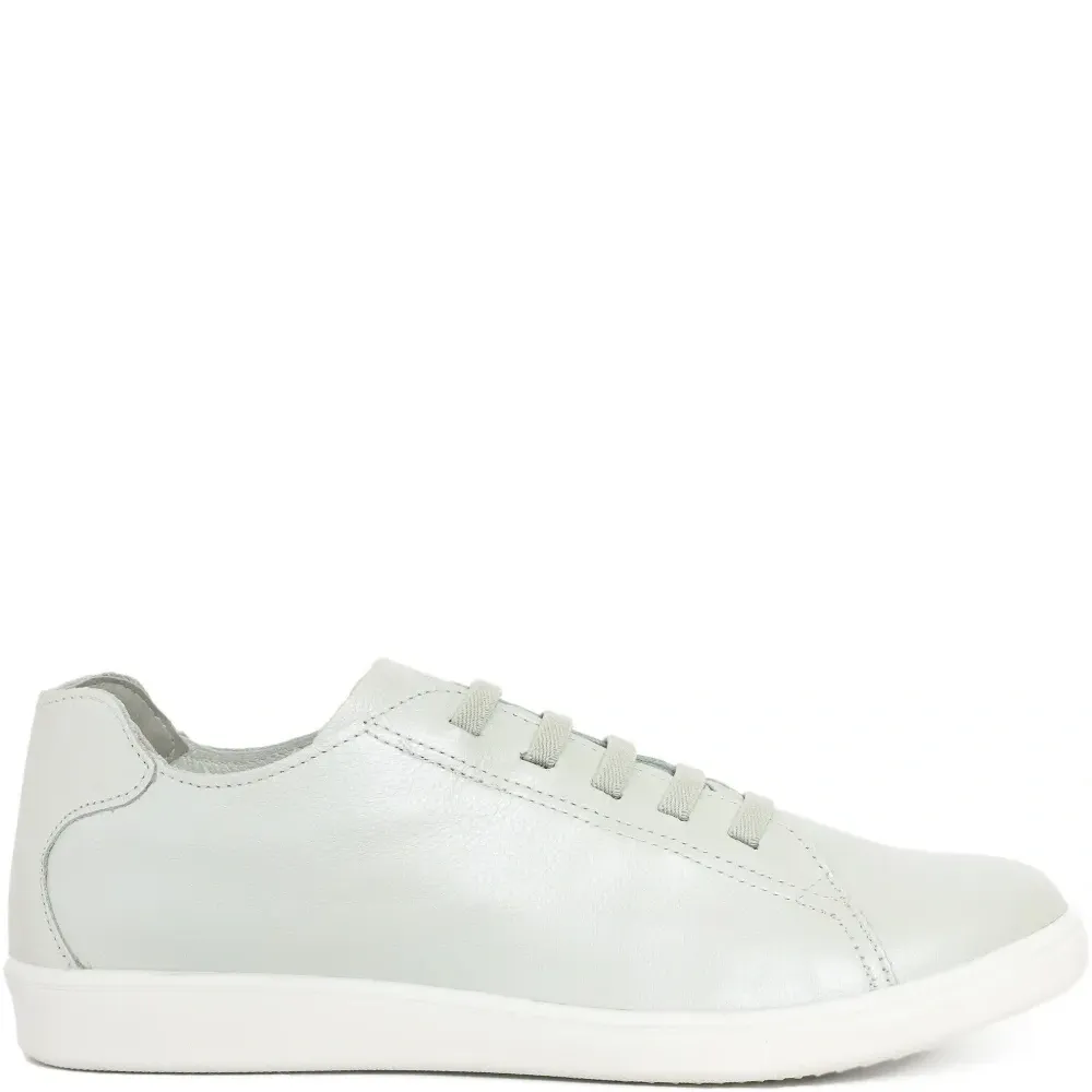 Кожаные кроссовки Кожаные кроссовки