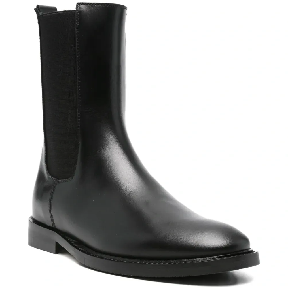 Ботинки с эластичными вставками