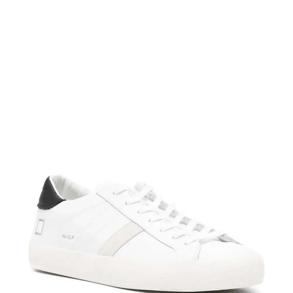 Кожаные кроссовки