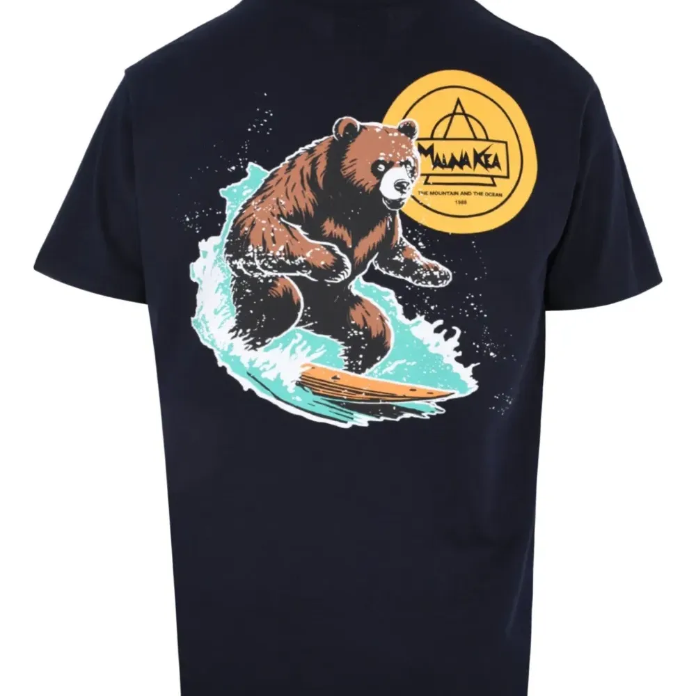 Футболка с медведем-серфингистом