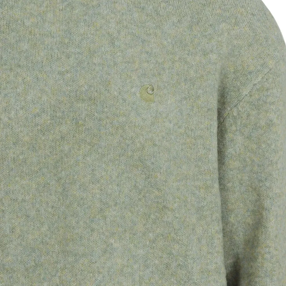 Толстовка с вышитым логотипом