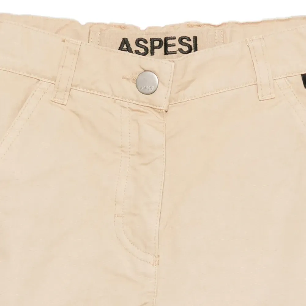 Брюки с боковыми карманами