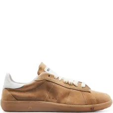 Кроссовки на шнуровке