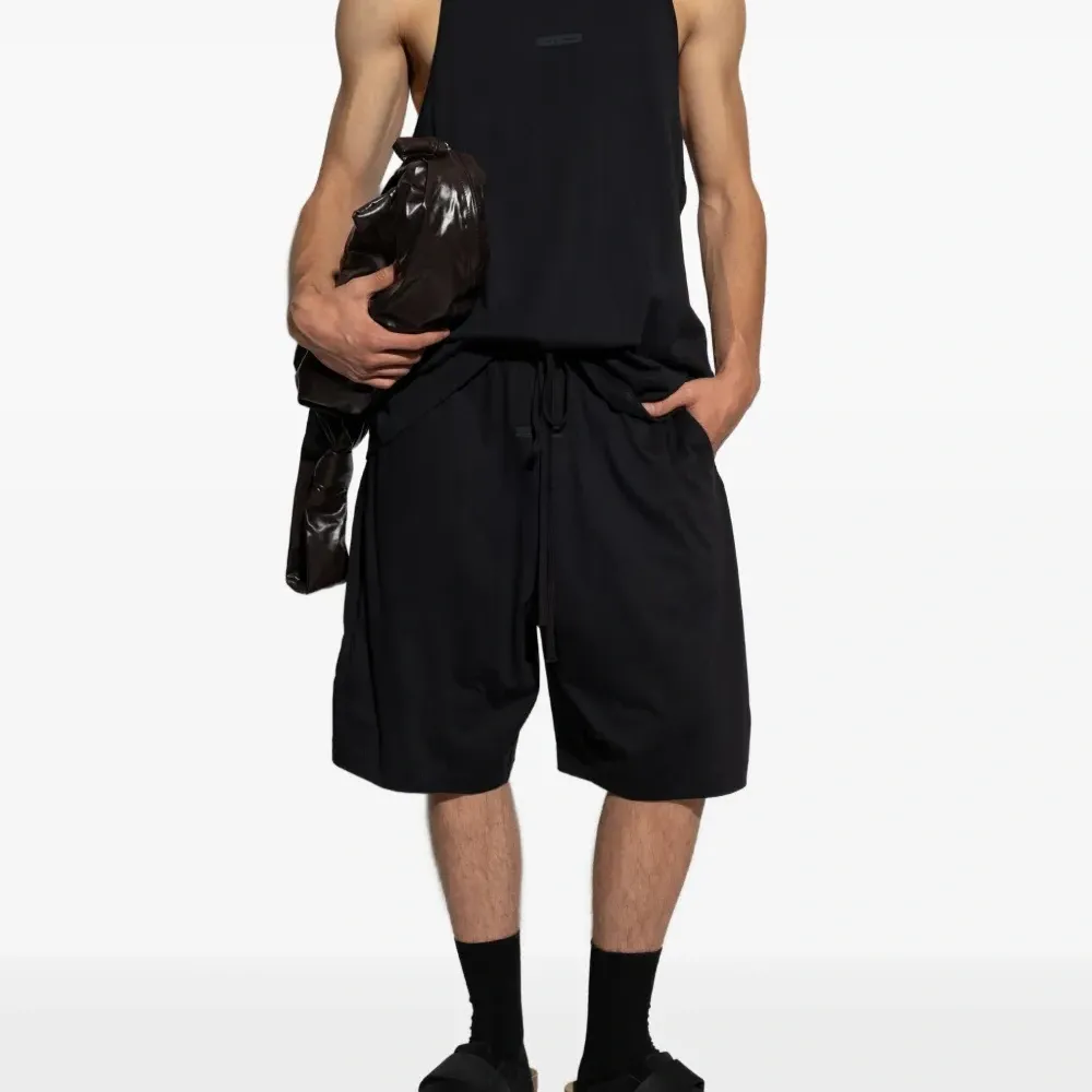 Топ-майка с логотипом