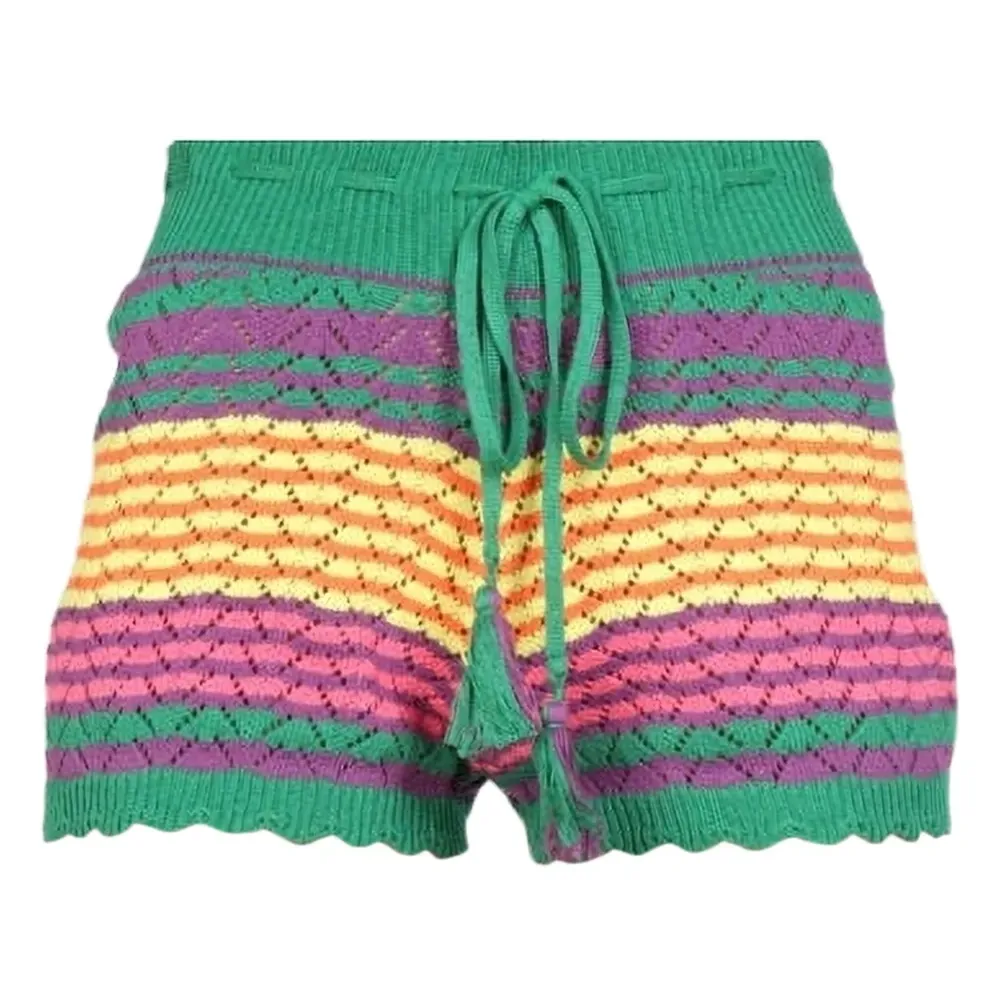 Шорты с кулиской и кисточками