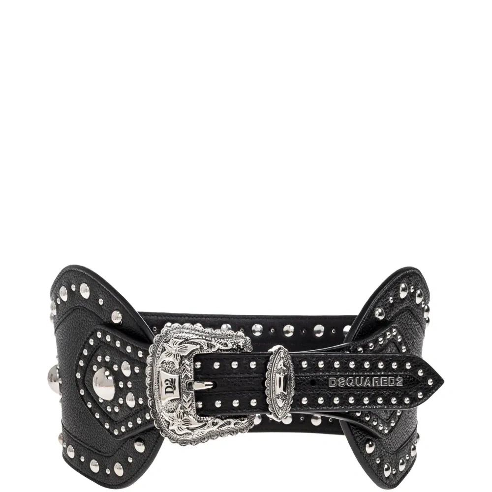 Кожаный ремень с заклёпками