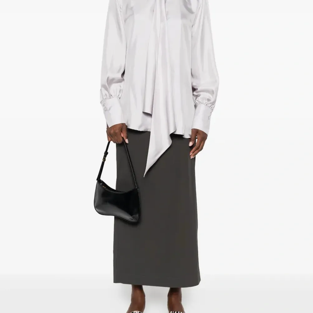 Атласная рубашка