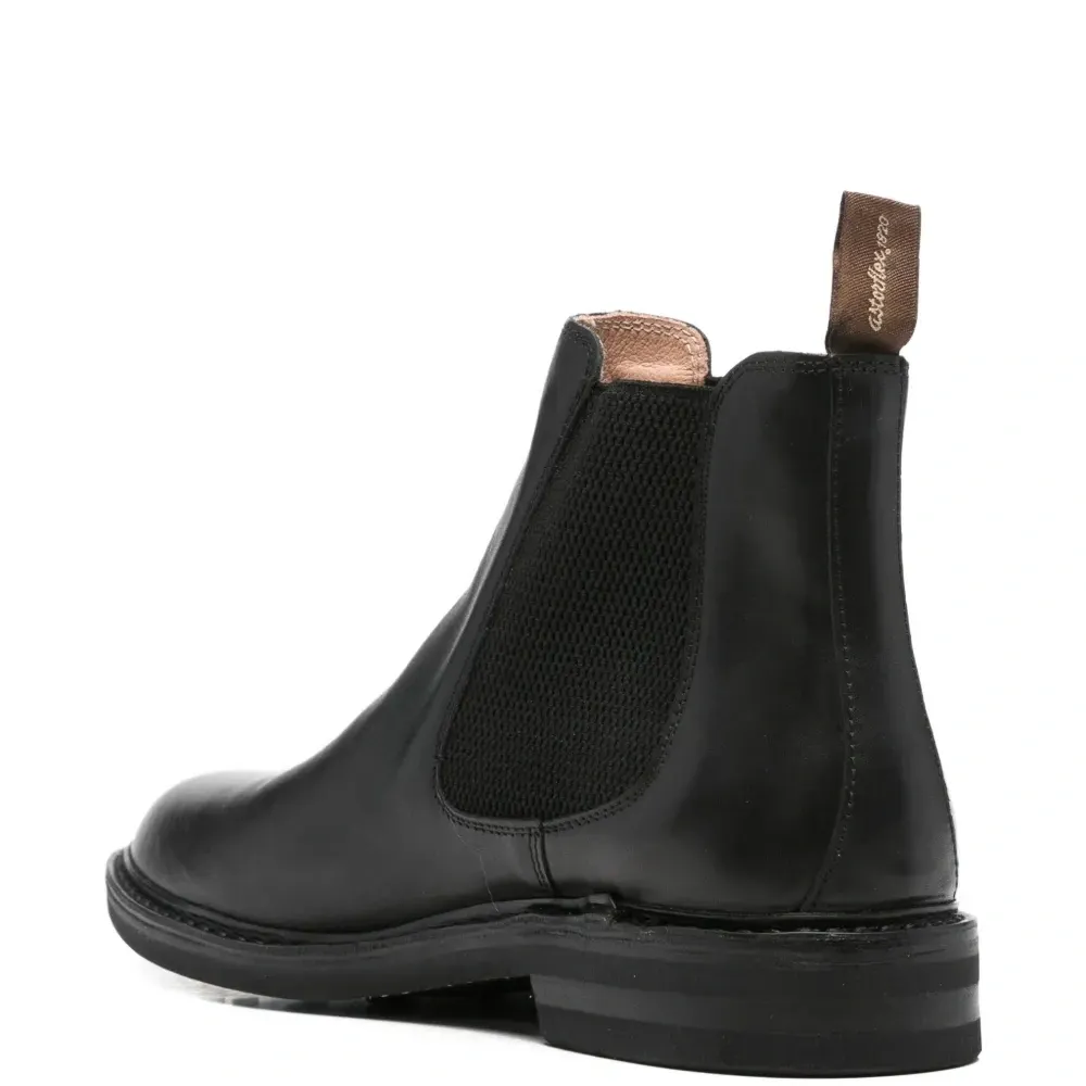 Ботинки челси с эластичными вставками Ботинки челси с эластичными вставками