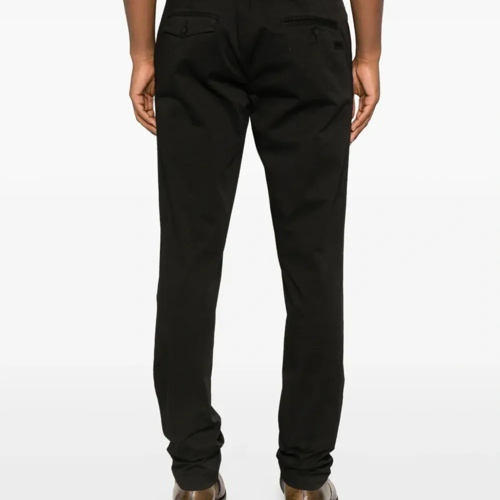 Брюки с застежкой на пуговицах